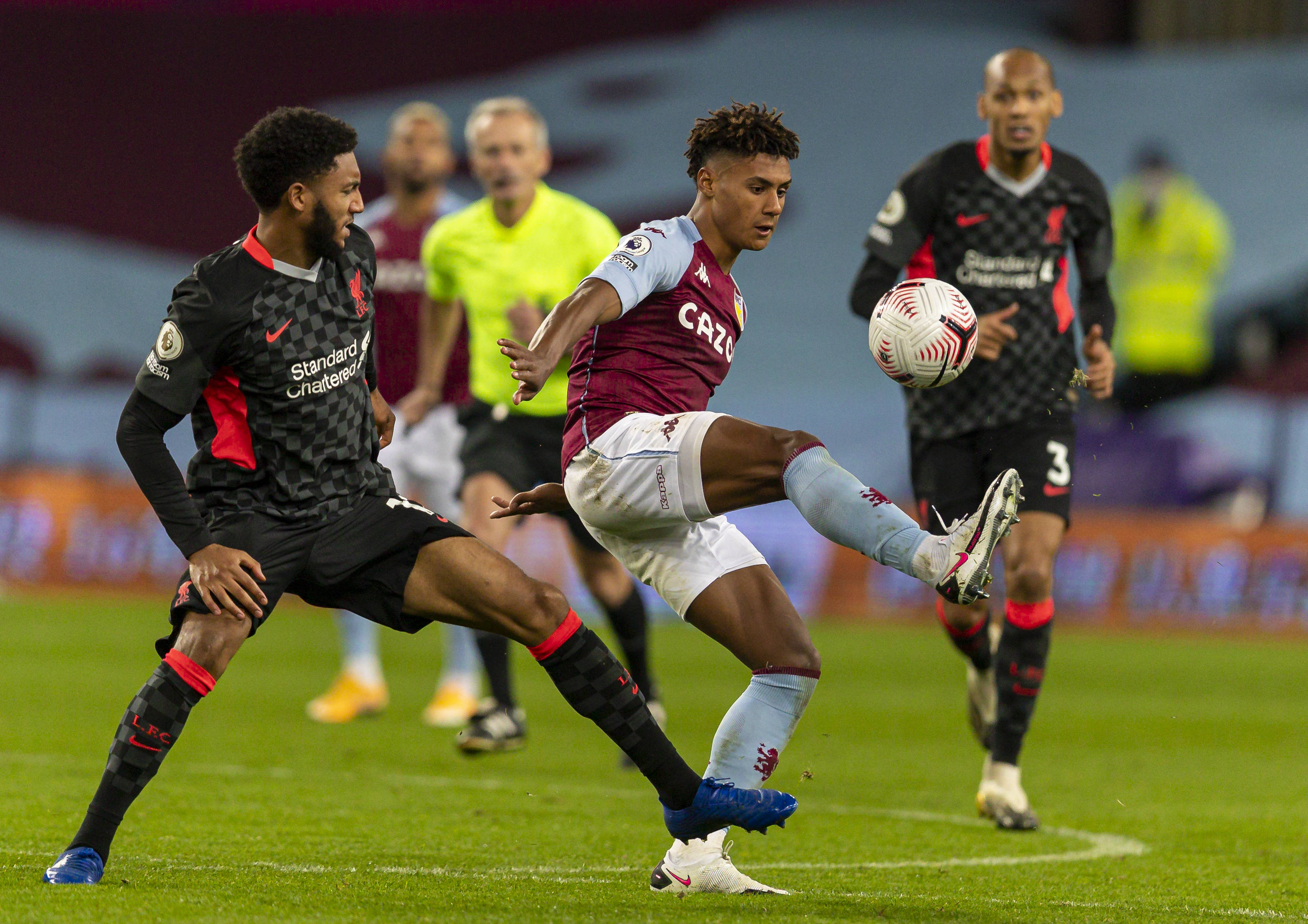 亚泰俱乐部 亚泰俱乐部